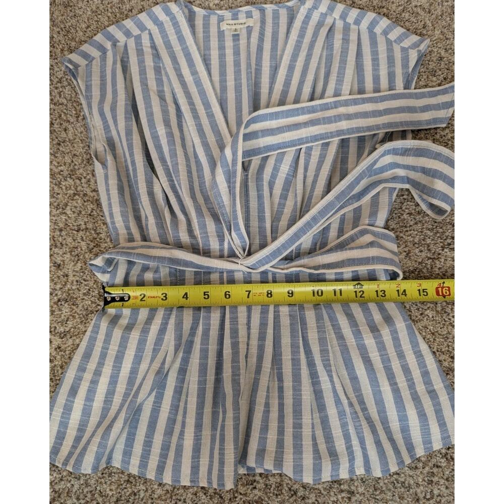 Max Studio Women's V-neck Sleeveless Blue White Striped Belted Blouse Size Small - Picture 10 of 12